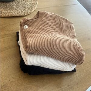 Ribbed Knit Henley - Tan, White, and Black
